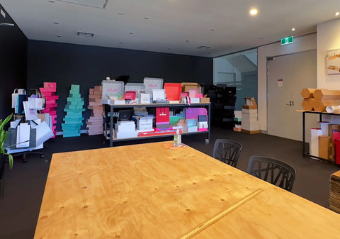 NEON eCommerce Packaging Showroom